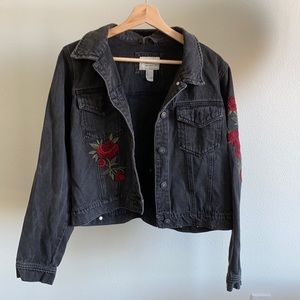 Flower embroidered denim jacket